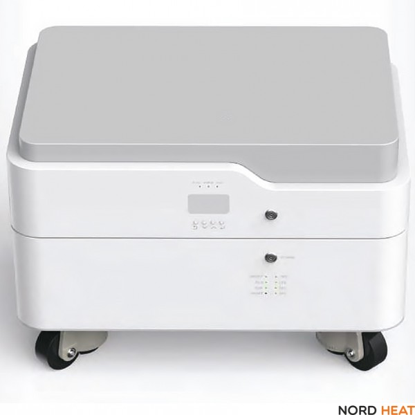 Комплект EE001 (инвертор со встроенные АВР, 1 батарея, база на колесах) Комплект EE001 (инвертор со встроенные АВР, 1 батарея, база на колесах)