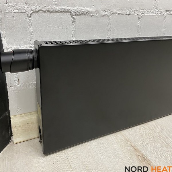 Панельный радиатор Plan Ventil Compact (тип 21 высота 200 мм длина 1200 мм) нижнее 1/2