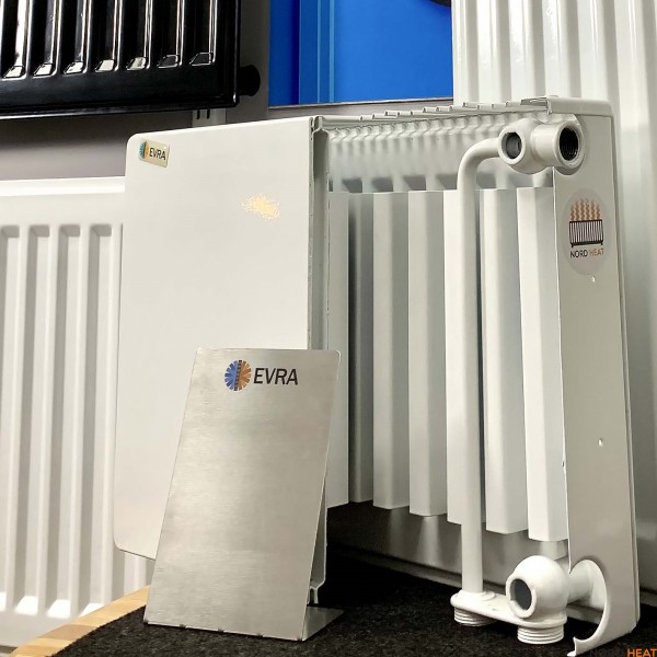 Панельный радиатор Plan Ventil Compact (тип 22 высота 200 мм длина 1000 мм) нижнее 1/2 Панельный радиатор Plan Ventil Compact (тип 22 высота 200 мм длина 1000 мм) нижнее 1/2