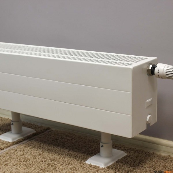 Панельный радиатор Ramo Ventil Compact (тип 21 высота 200 мм длина 1100 мм) нижнее 1/2