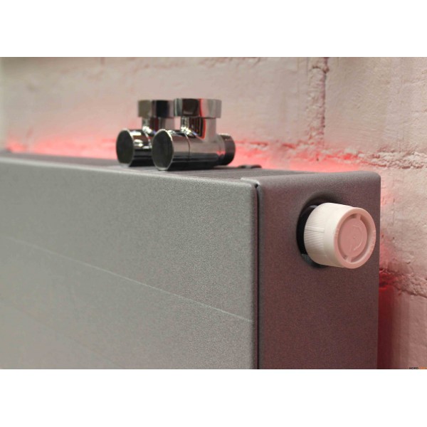 Панельный радиатор Ramo Ventil Compact (тип 33 высота 200 мм длина 1600 мм) нижнее 1/2