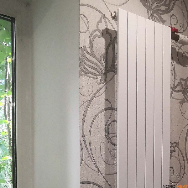 Трубчатый радиатор КЗТО Соло В 1-1750-6 (1-рядный высота 1784 мм 6 секций длина 265 мм) боковое 1/2" Трубчатый радиатор КЗТО Соло В 1-1750-6 (1-рядный высота 1784 мм 6 секций длина 265 мм) боковое 1/2"