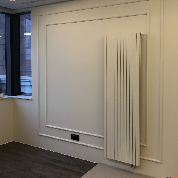 Трубчатый радиатор КЗТО Соло В 2-1750-10 (2-рядный высота 1784 мм 10 секций длина 441 мм) нижнее 1/2" Трубчатый радиатор КЗТО Соло В 2-1750-10 (2-рядный высота 1784 мм 10 секций длина 441 мм) нижнее 1/2"