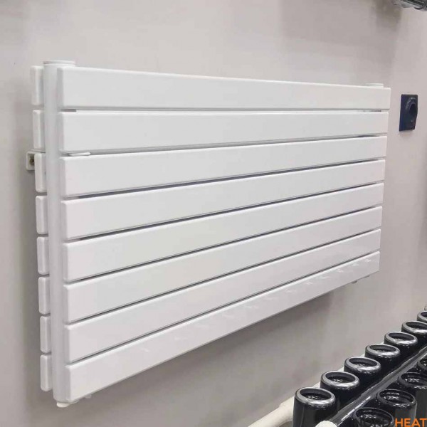 Трубчатый радиатор Соло Г 2-рядный длина 1250 мм 5 секций