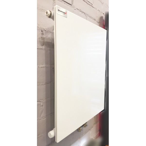 Гигиенический панельный радиатор Plan Ventil Hygiene (тип 10 высота 300 мм длина 1800 мм) нижнее подключение 3/4