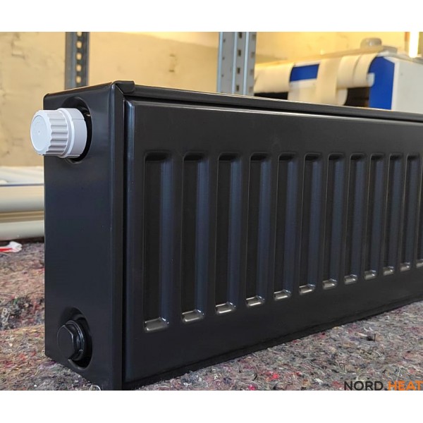 Покраска в RAL 7021 панельного радиатора (тип 22 высота 200 мм длина 1200 мм) Покраска в RAL 7021 панельного радиатора (тип 22 высота 200 мм длина 1200 мм)