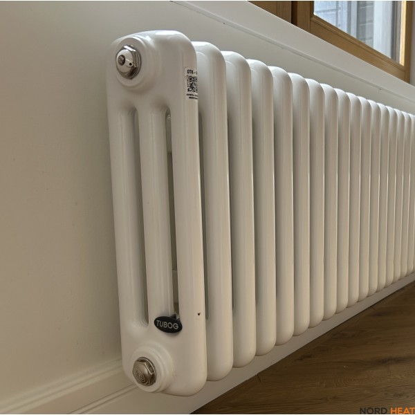 Трубчатый радиатор Rifar Tubog 3037 18 секц. (3 трубки высота 365 мм 18 секций длина 828 мм) боковое 3/4 RAL 9016 белый Трубчатый радиатор Rifar Tubog 3037 18 секц. (3 трубки высота 365 мм 18 секций длина 828 мм) боковое 3/4 RAL 9016 белый